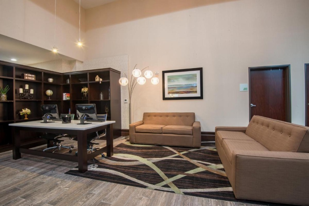 Holiday Inn Salina Image 15