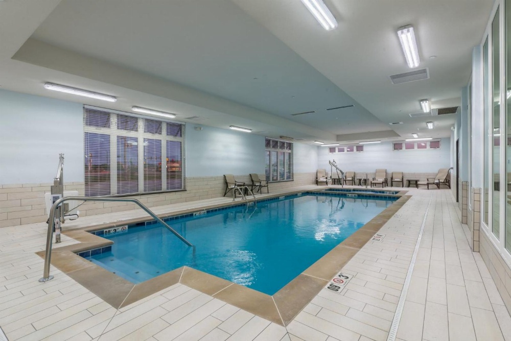 Holiday Inn Salina Main image