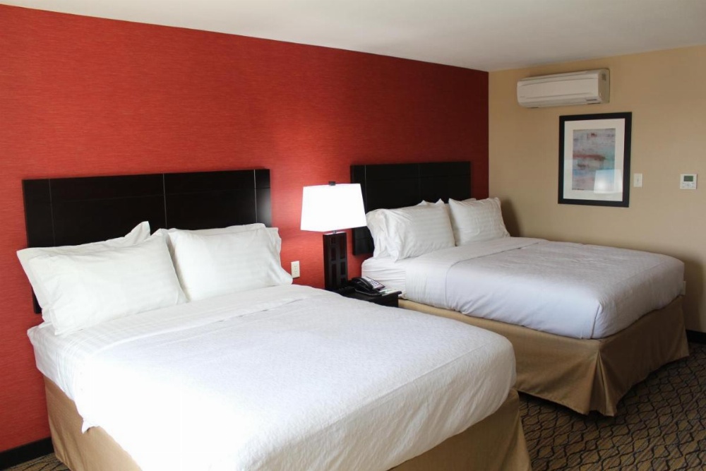 Holiday Inn Salina Image 31